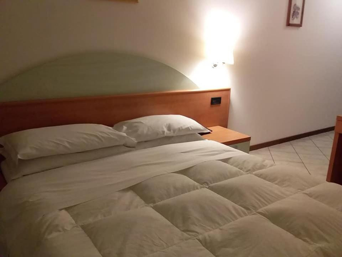 Bedroom 2, Hotel Il Cammino Di Francesco, Perugia