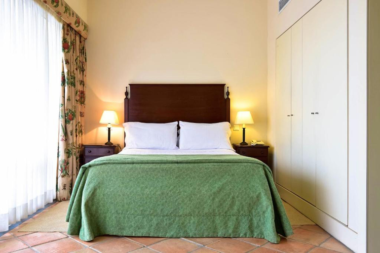 Bedroom 3, Villa Termal Spa Hotel by Unlock Hotels, Monchique