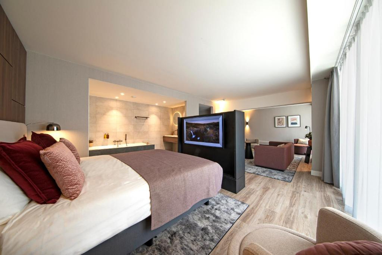 Bedroom 3, Bilderberg Europa Hotel Scheveningen, The Hague