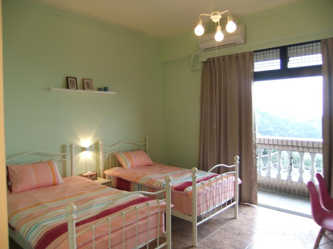 Bedroom 2, Jiufen 35 II, New Taipei City