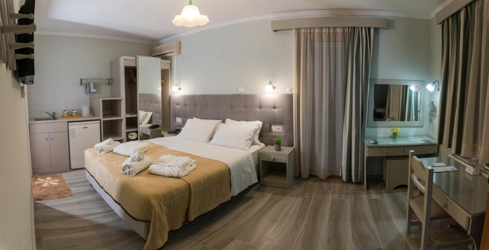 Bedroom 2, Aklidi Hotel, North Aegean