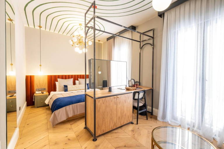 Bedroom 3, Balo Suite Hotel, Beyoğlu