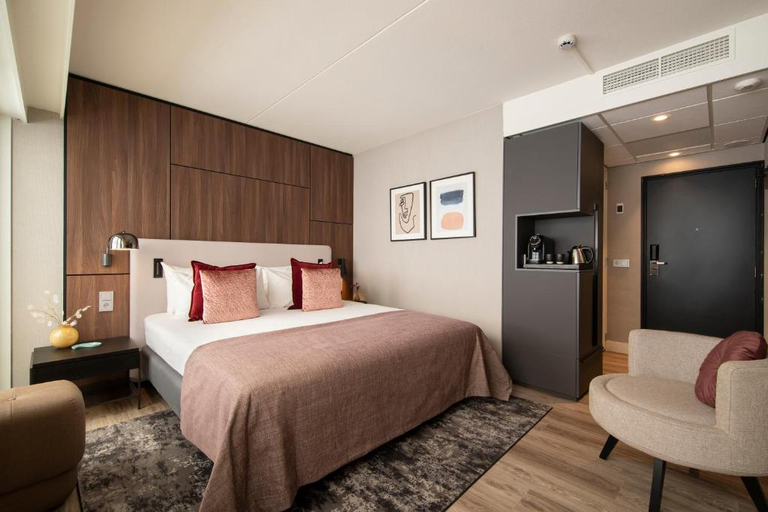 Bedroom 3, Bilderberg Europa Hotel, The Hague