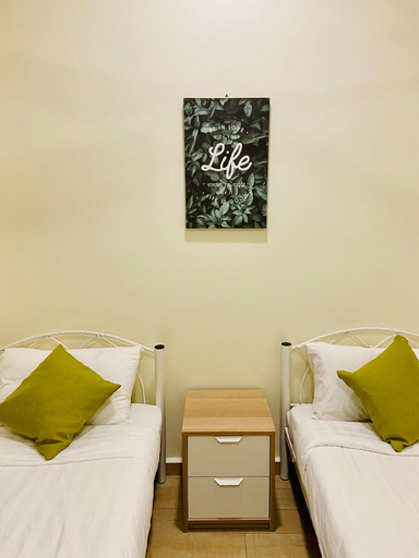 Bedroom 2, Salute Riverview 2KM TO JONKER/TOWN AREA/6PAX/WIFI, Malacca City