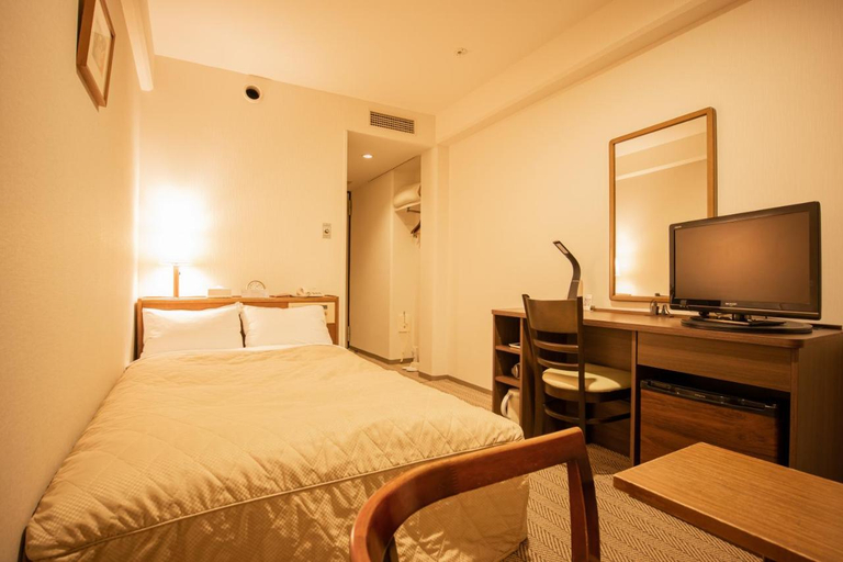 Bedroom 2, Hotel Aisul Matsuyama, Matsuyama