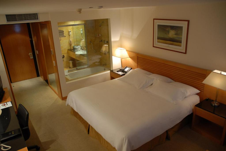Bedroom 3, Eurobuilding Hotel & Suites Caracas, Baruta
