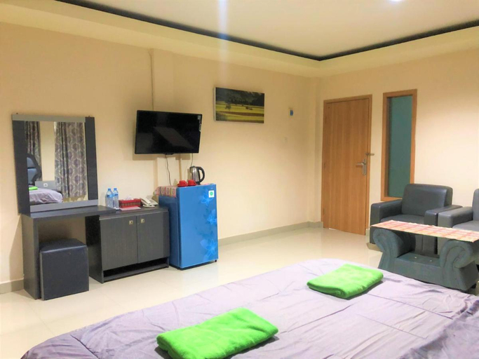 Bedroom 2, Hotel MS Pinrang, Pinrang