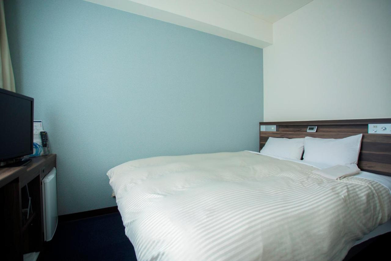 Bedroom 2, Hiroshima Pacific Hotel, Hiroshima