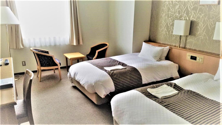 Bedroom 5, Ishinomaki Grand Hotel, Ishinomaki