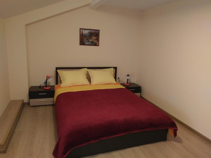 Bedroom 2, Стаи за гости Елени, Samokov