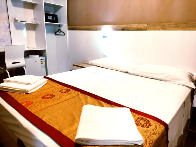 Bedroom 3, Hotel Venice Tour, Venezia