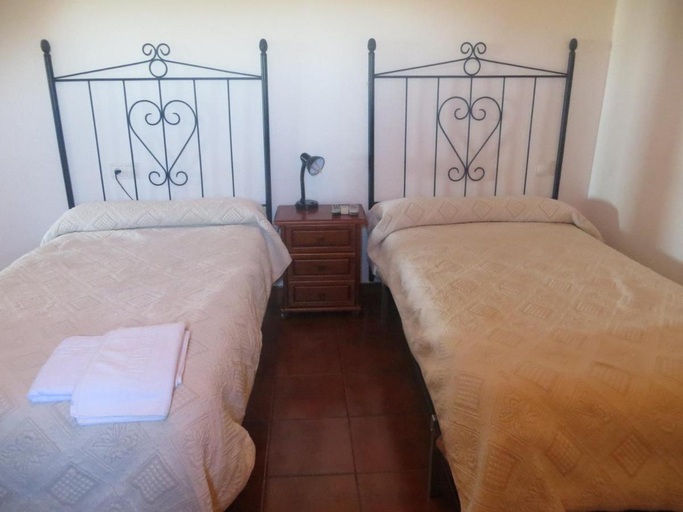 Bedroom, Hostal Rest. Campoabierto, Badajoz