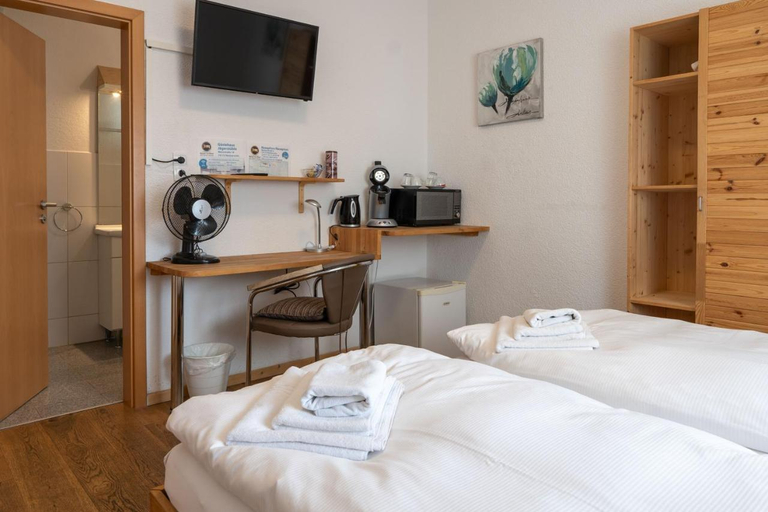 Bedroom 3, Gastehaus Neckarsulm, Heilbronn