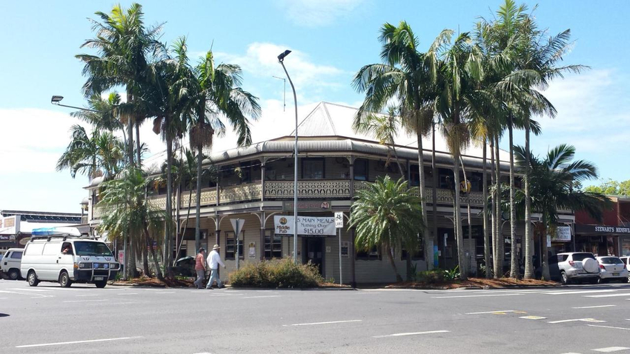 Exterior & Views 4, The Middle Pub, Byron