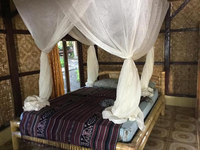 Bedroom 4, Sunset Cottages, Sikka