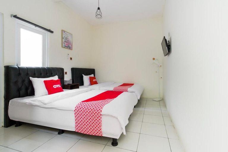 Bedroom 3, House Of Mahira, Ciamis