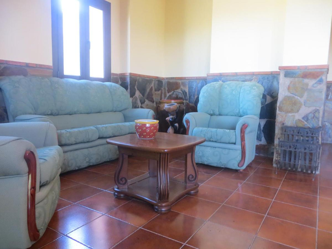 Others 5, Hostal Rest. Campoabierto, Badajoz
