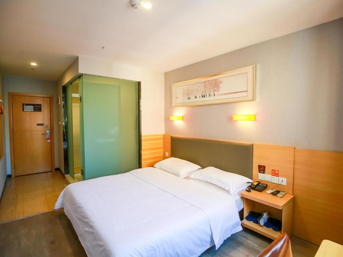 Bedroom 2, 7 Days Premium Zhangjiajie Tianmen Mountain Railway Station, Zhangjiajie