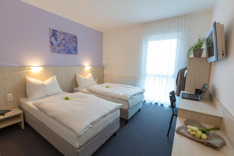 Bedroom 4, Topmotel, Melk