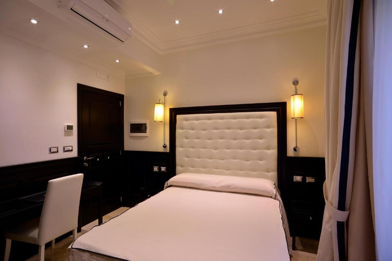 Bedroom 3, Vaticano Royal Suite, Rome
