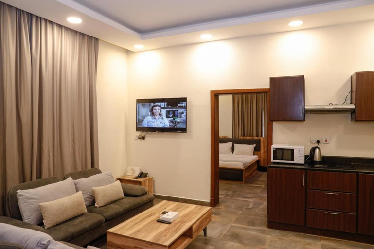 Others 5, TANGIER TOWER, Manama