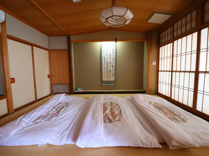 Bedroom 3, Ogiwarakan, Chikuma