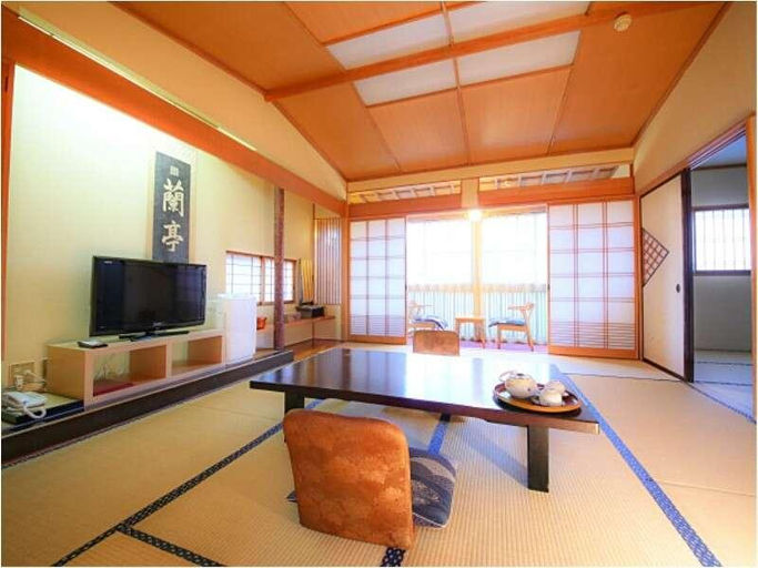 Others 4, Wafu Ryokan Mine, Fuefuki
