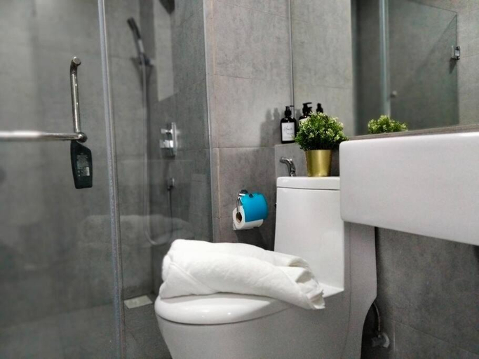 Bathroom, Skypark Residence Cyberjaya I Pool View with Balcony, Sepang