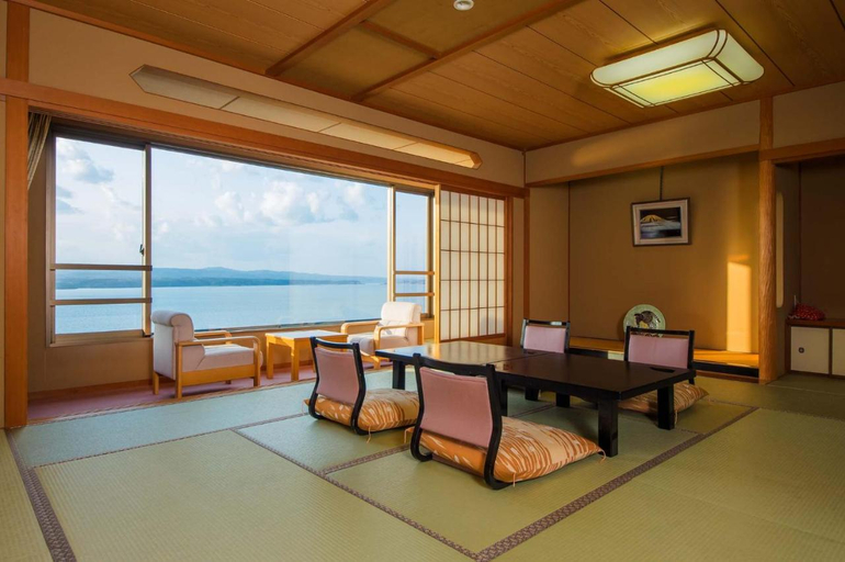 Others 4, Wakura Onsen Tenku No Yado Daikanso, Nanao