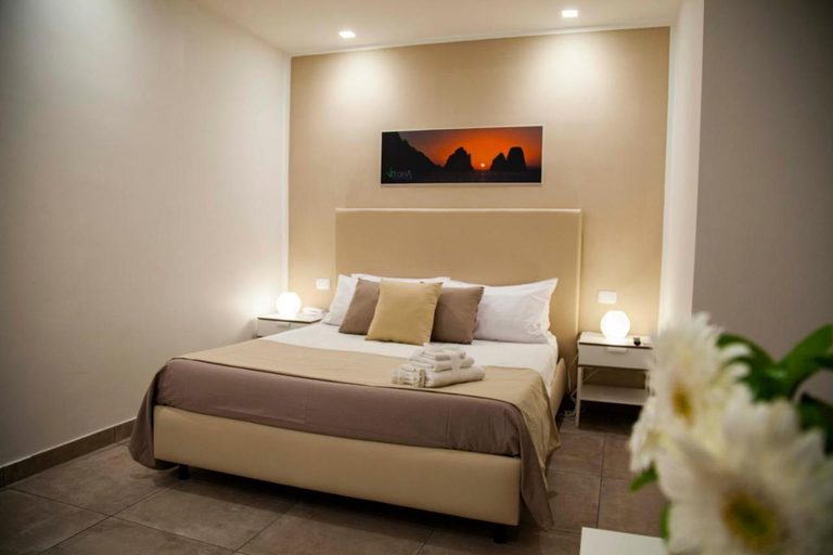 Bedroom 2, Vittoria Wellness, Napoli