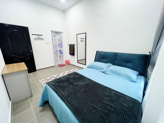 Bedroom 4, ZF Homestay, Kota Bharu