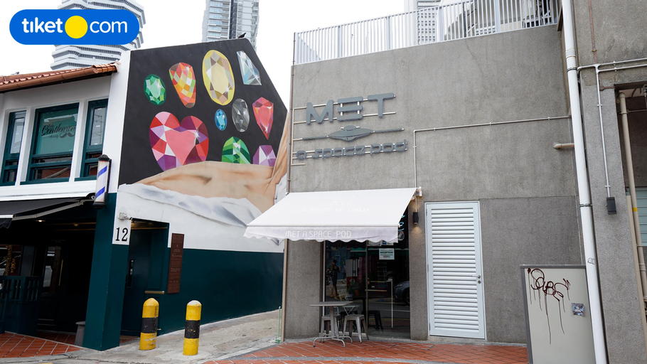 Met A Space Pod @ Arab Street, Singapore