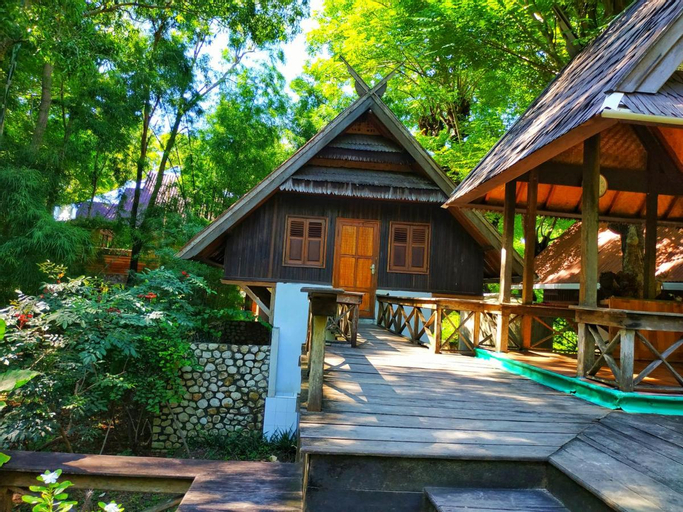 Exterior & Views 1, Ecolodge Puntondo, Takalar