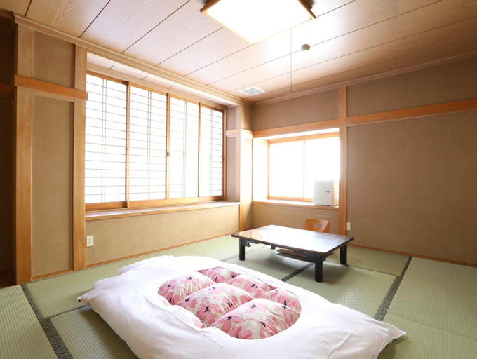 Bedroom 1, Asahikan, Shiojiri