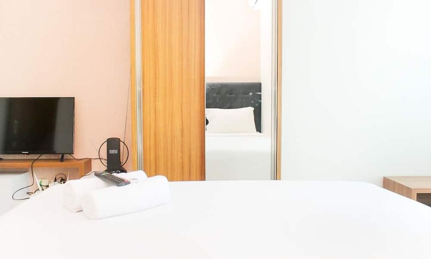 Bedroom, Comfort Living Studio Room At Grand Kamala Lagoon Apartment, Bekasi