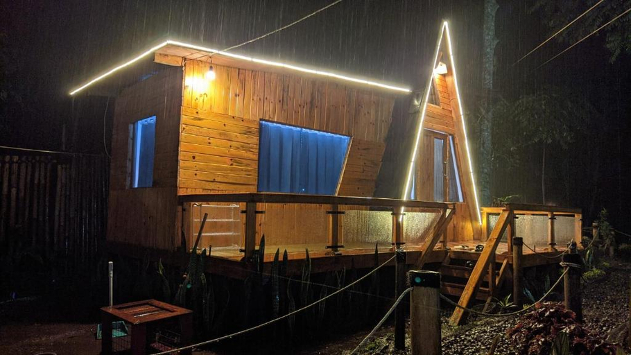 Others, Penginapan segitiga pangalengan, Bandung