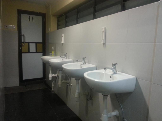 Bathroom, Little India Heritage Villa, Penang Island