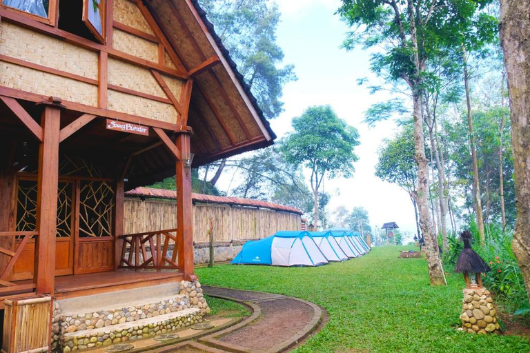 Exterior & Views 1, Penginapan Pangalengan Bumi Saddam Palayangan, Bandung