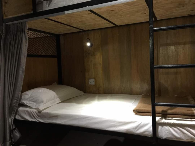 Bedroom 4, Leo Backpackers @ Central Market, Kuala Lumpur