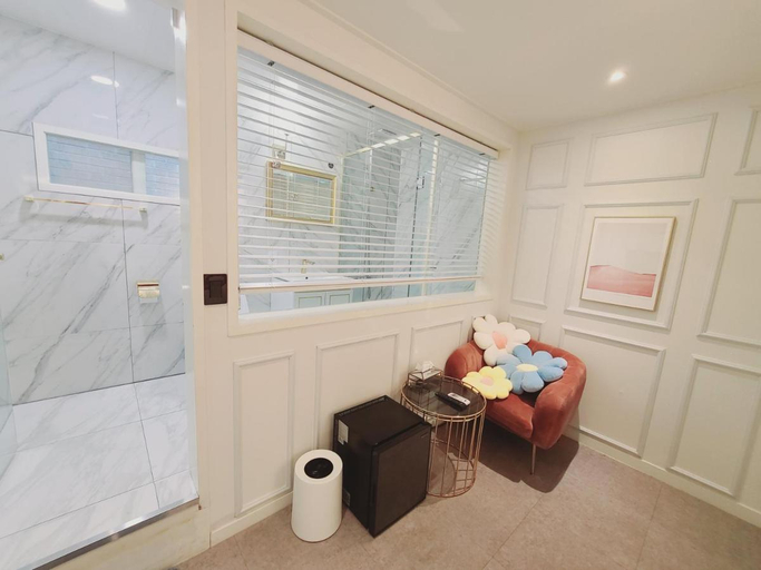 Others 5, Bias K-GIRL GUESTHOUSE - Caters to Women, Mapo