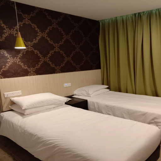 Bedroom 5, Yes Luxury Hotel, Bentong