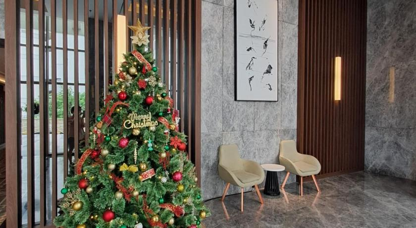 Others 3, 1 BR Apartment Near Shopping Malls, West Jakarta