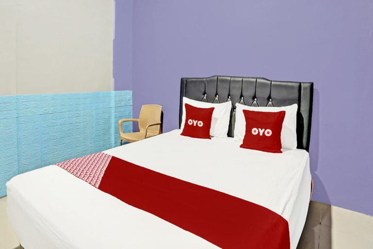 Bedroom 2, OYO 92117 Fa Homestay Syariah, Lamongan