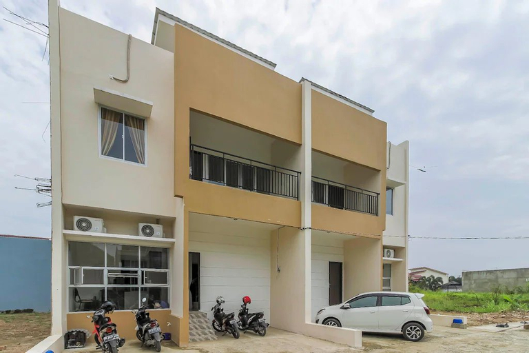 Exterior & Views 1, RedDoorz near Jembatan Ampera Palembang, Palembang