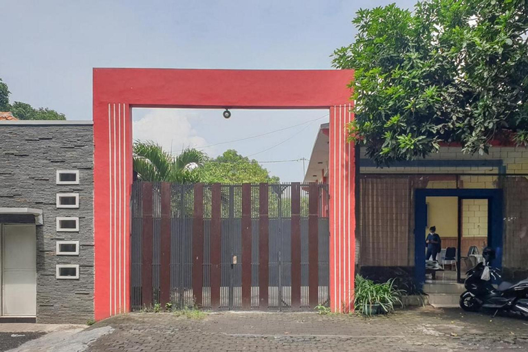 Exterior & Views, Bromo Homestay Syariah, Probolinggo