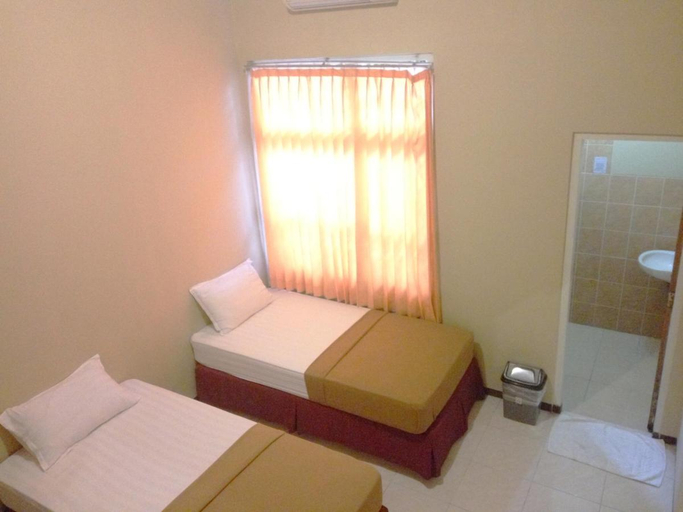 Bedroom 2, Adikarta Guesthouse Seturan, Sleman