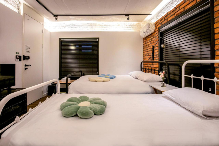 Bedroom 3, Bias K-GIRL GUESTHOUSE - Caters to Women, Mapo