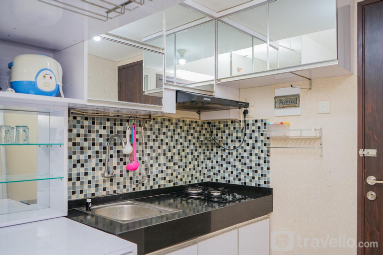 Dining Room 5, Wonderful 2BR Apartment at Serpong Greenview, South Tangerang
