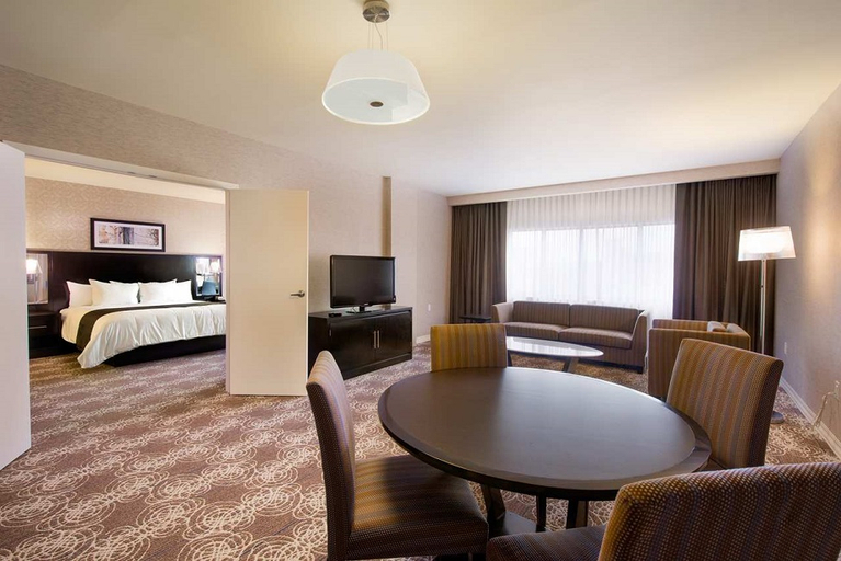 Bedroom 4, DoubleTree by Hilton Hotel Binghamton, Broome