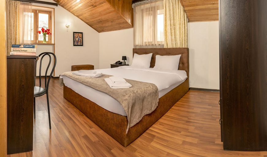 Bedroom 2, Venesa, Tbilisi